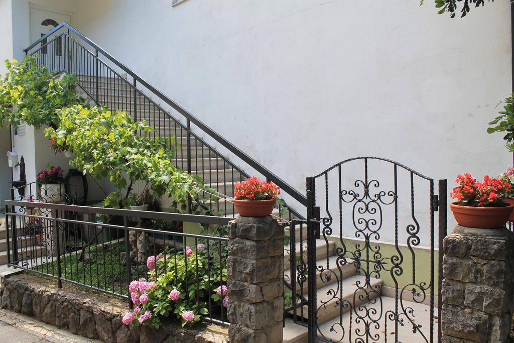 Apartments Tanja Živogošće Exterior foto
